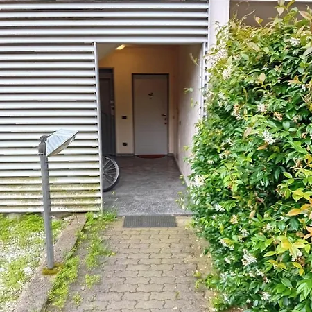 Bliss Retreat Lisanza